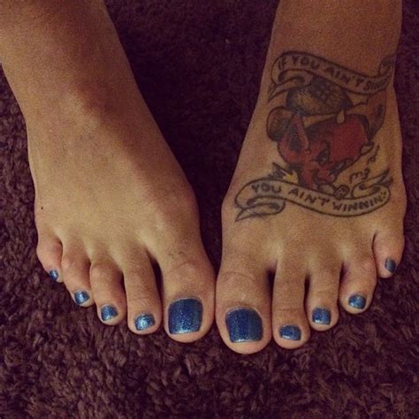 bonnie rotten footjob